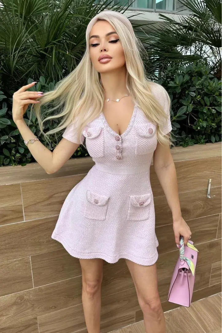 Elanora Mini