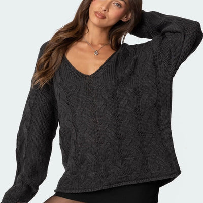 Oversized Sweter Warkoczowy