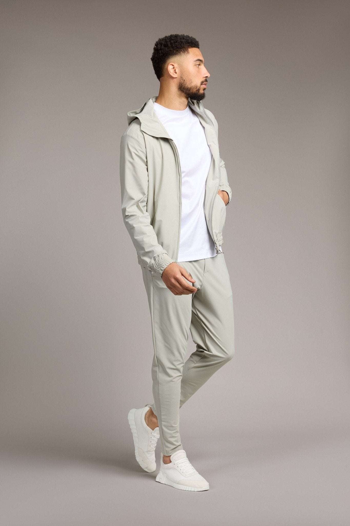Szary Kaptur Tech Suit